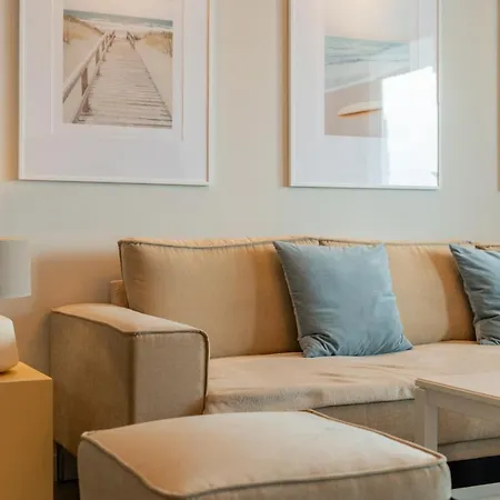 Accommodatie bij particulieren Luxurious With Sea Views Blue B2-103 Manilva