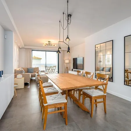Luxurious With Sea Views Blue B2-103 * Manilva