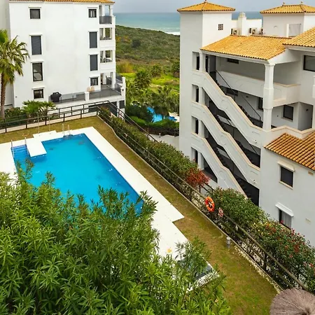 Luxurious With Sea Views Blue B2-103