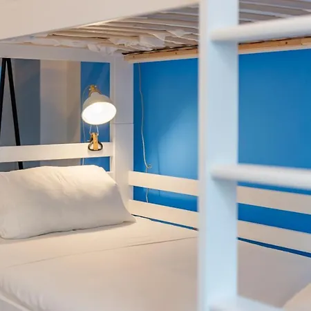 Luxurious With Sea Views Blue B2-103 Manilva