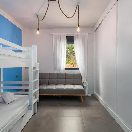 Homestay Luxurious With Sea Views Blue B2-103 *